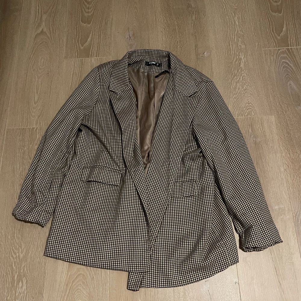 Missguided plaid blazer